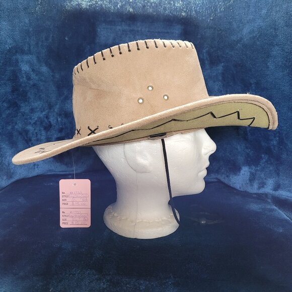 Cowgirl Hat - Picture 4 of 4